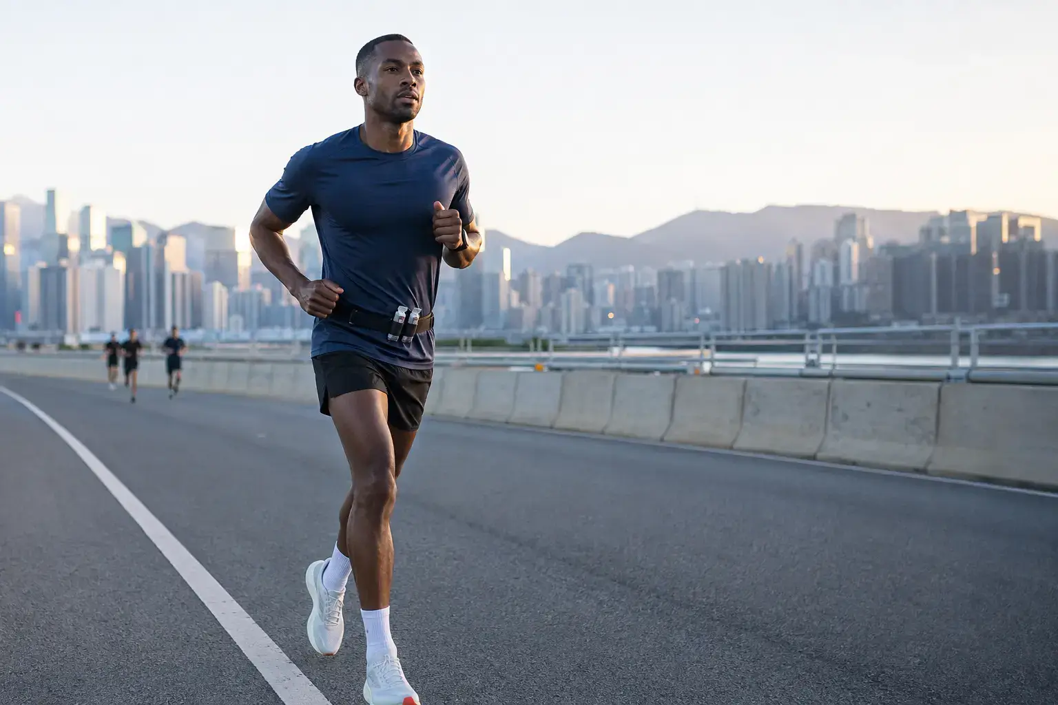 Long distance and race running apparel scene